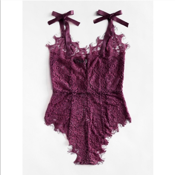1 Left!✨Adorable Maroon Lace Tie Up Sheer Bodysuit - Picture 4 of 5
